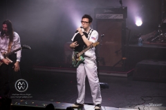 Weezer played the Orange County Observatory to a sold out Orange County crowd on Wednesday. The band started off by playing 9 acoustic tracks that turned into a sing along session as the audience knew the classic tracks by heart. They followed by plugging in and performing most of their new album and turning the event into more of a rock performance. After two hours, the band came out to an encore and entertained the audience with a few more well known universal hits.