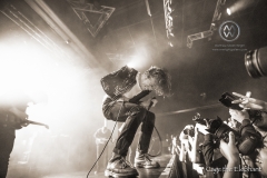 Cage the Elephant thrilled the sold out Observatory OC crowd with one of the most high energy performances ever held at the venue. The band had just received a Grammy nomination for their album Melophobia and poured that extra energy into an after hours set that lasted until 1am. Lead singer Matt Shultz colsed out the night by crowd surfing through the pit for a few minutes, giving fans a personal feel of gratitude, before making it back onto the stage and collapsing.