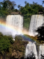 The breathtaking waterfalls of Puerto Iguazu and Foz de Iguazu (Brazil).